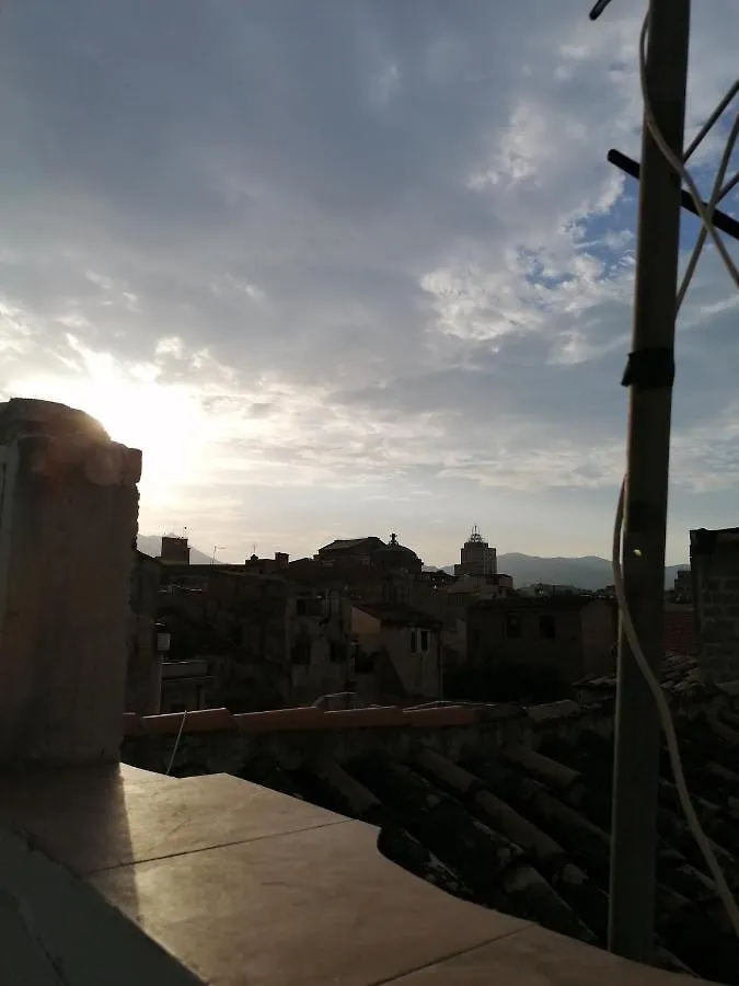 La Terrazza Sul Vicolo Hotel Palermo 2*,  Italy