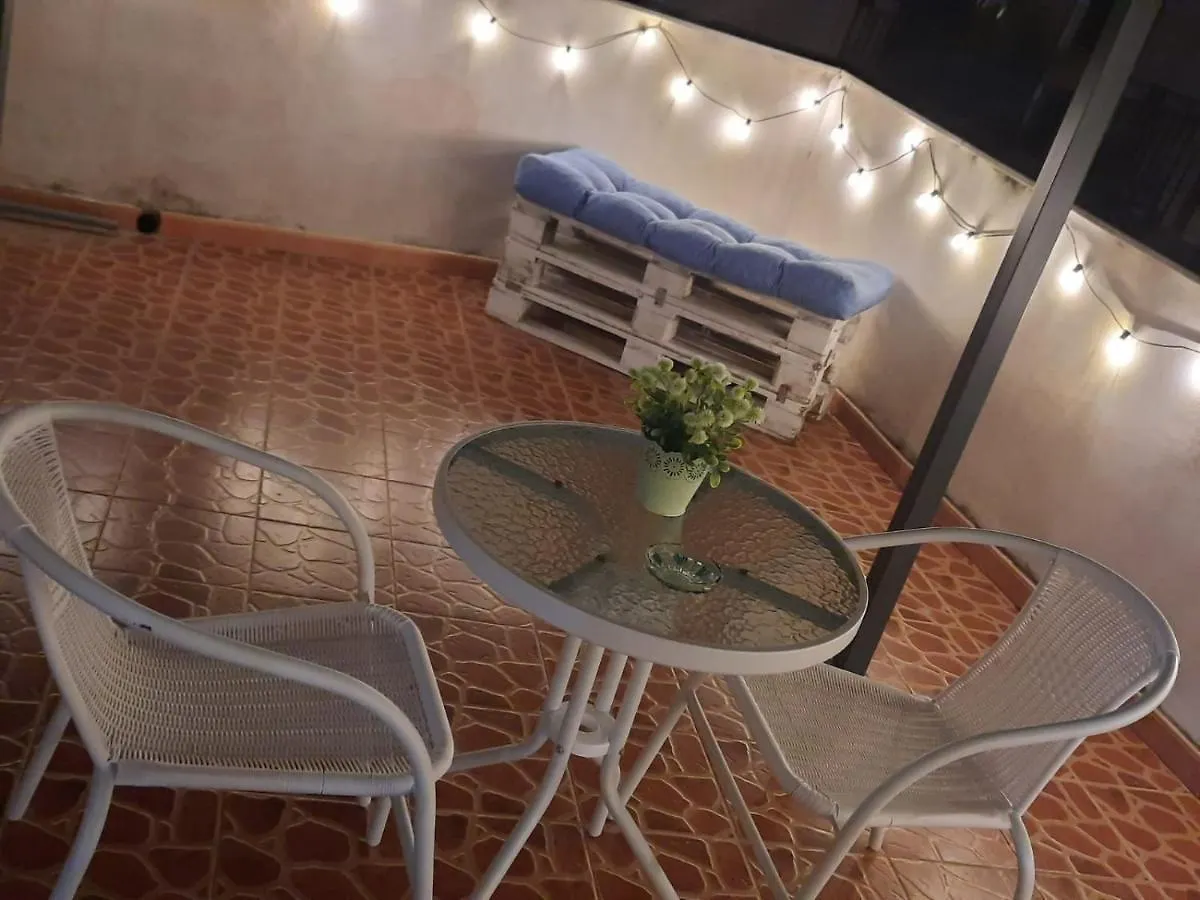 Отель La Terrazza Sul Vicolo Палермо